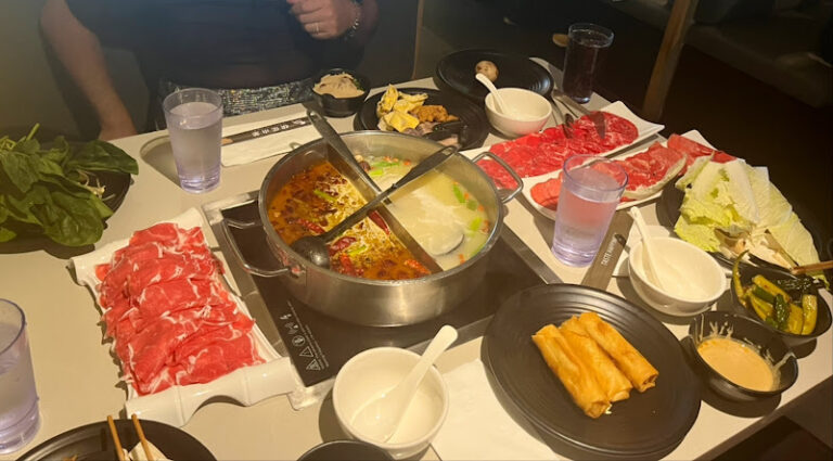 Happy Lamb Hot Pot, Flushing 快乐小羊 Happy Lamb Hot Pot, Flushing 快乐小羊